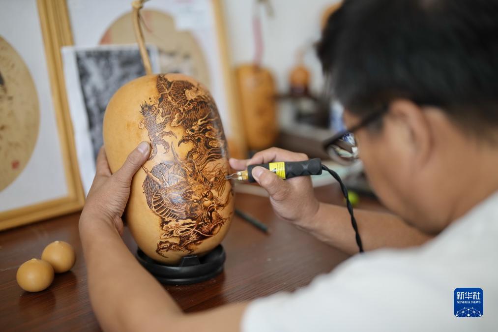 匍京娱乐游戏